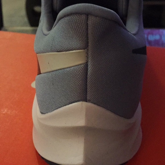 Women’s Nike zoom winflo - Picture 6 of 7